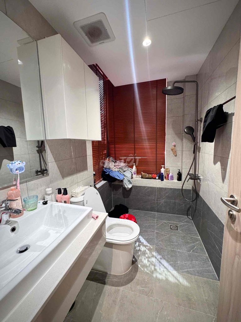 Rent Minigarden DAqua two bedrooms 71 meters2, full interior. It costs 16 million a month.