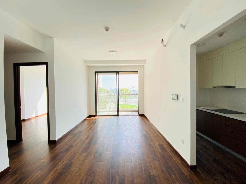 Rent MP678- Mizuki Park 2 bedrooms 85 meters with curtains. At 9.5 million.