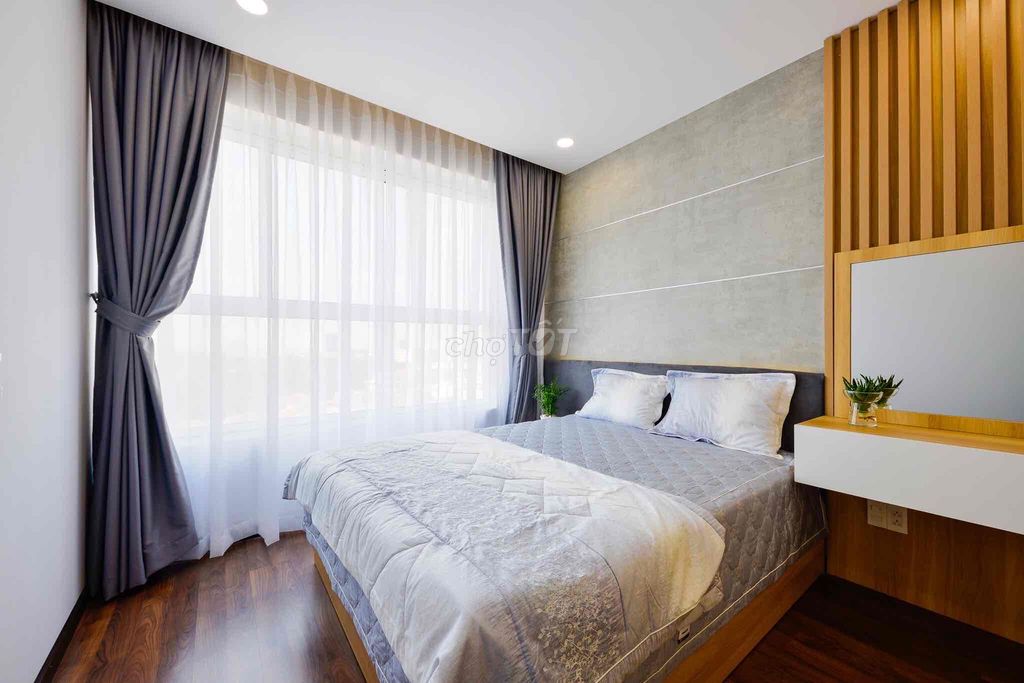 Nice apartment access to three bedrooms near the airport.