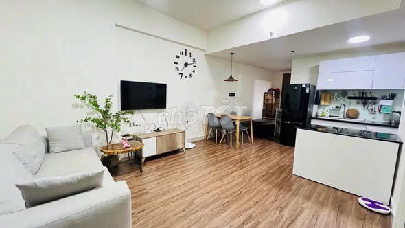 Let's rent Two Bedrooms. 74 M2 toilets. Ten million at The Park Residence.
