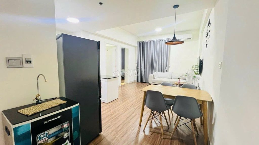 Let's rent Two Bedrooms. 74 M2 toilets. Ten million at The Park Residence.