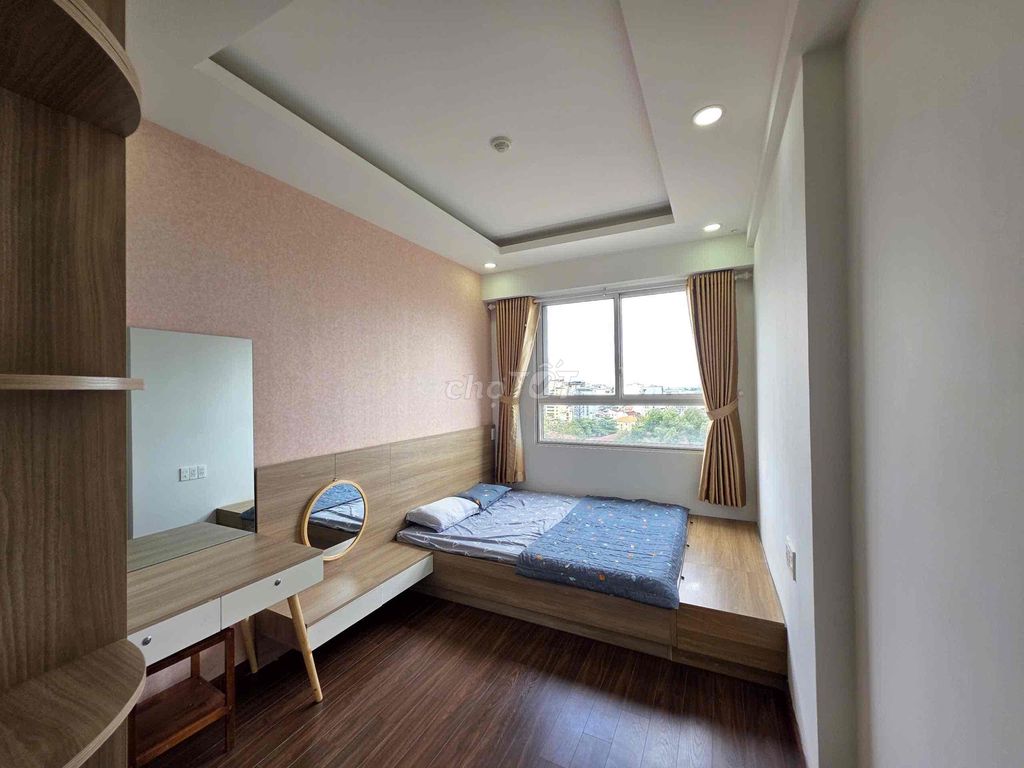 Rent The Botanica apartment. Two bedrooms. 57 m2 toilets near tsn airport.