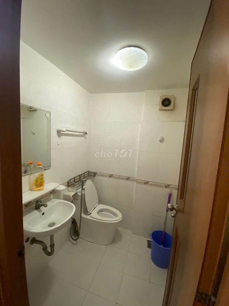 Tô Ký Tower residence, District 12: 2 p sleeping, 2 toilets, Full interior, 6.7 million