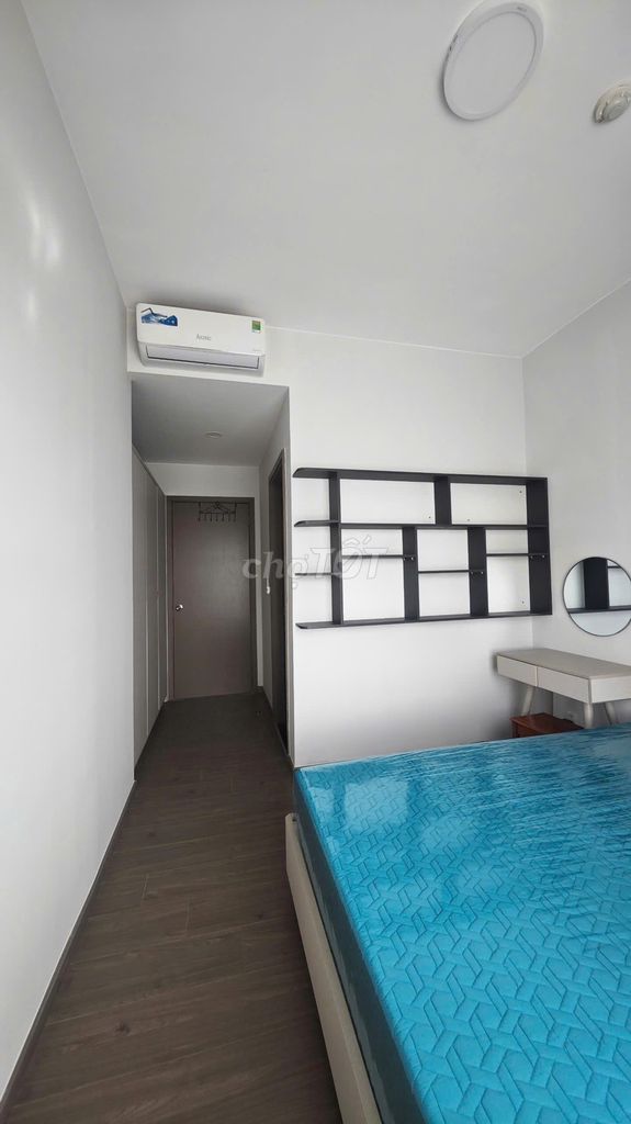 Two bedrooms for nine million. Full interior 10 million. Musk