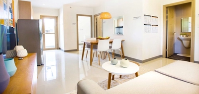 The apartment is 70 meters. Two bedrooms. Two furniture toilets.
