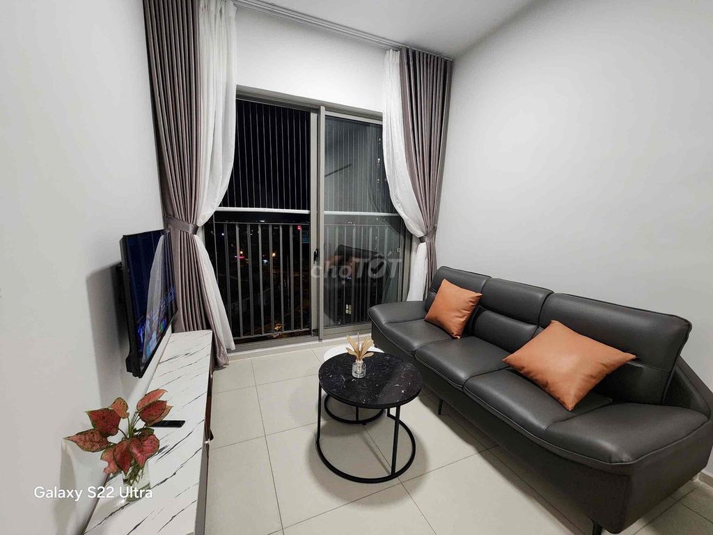 Rent Two Bedroom Full Designary; It's 8.5 million a month.