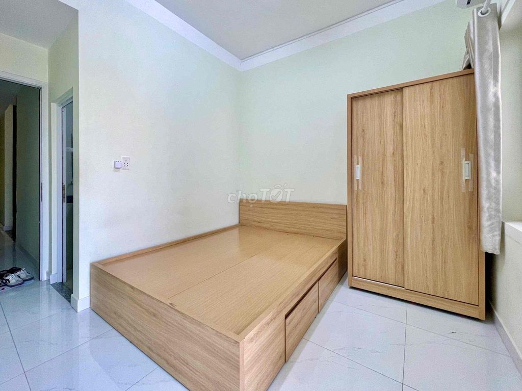 renting the new balcony studio + matching design for couples