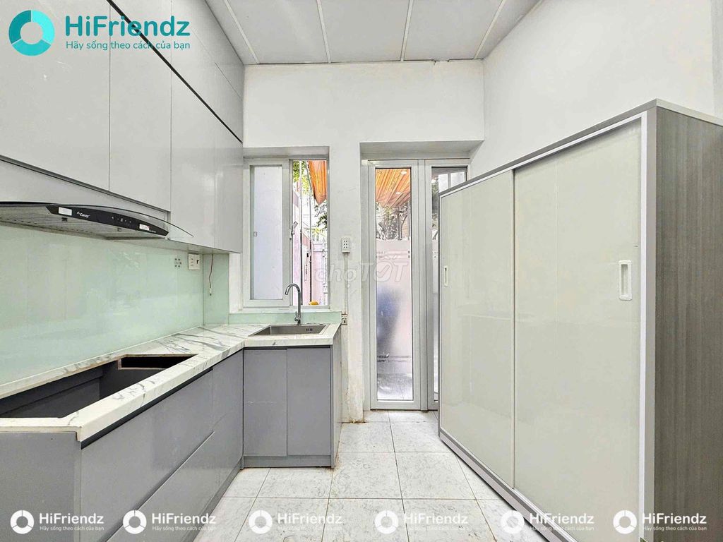 A kitchen bedroom right here in Lạc Long Quân Tân Bình full interior near medical university.