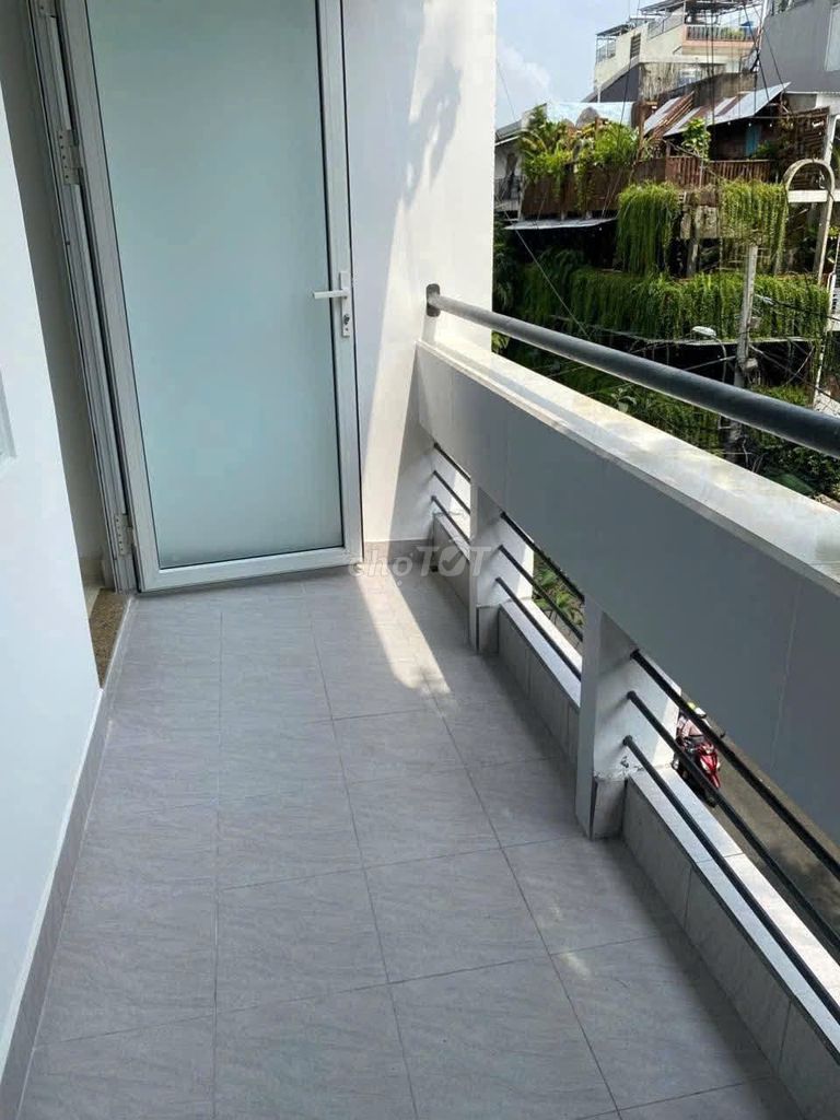 Lý Tự Trọng District 1-price rents 10 million a month. One bedroom, two air conditioning, 60 meters.