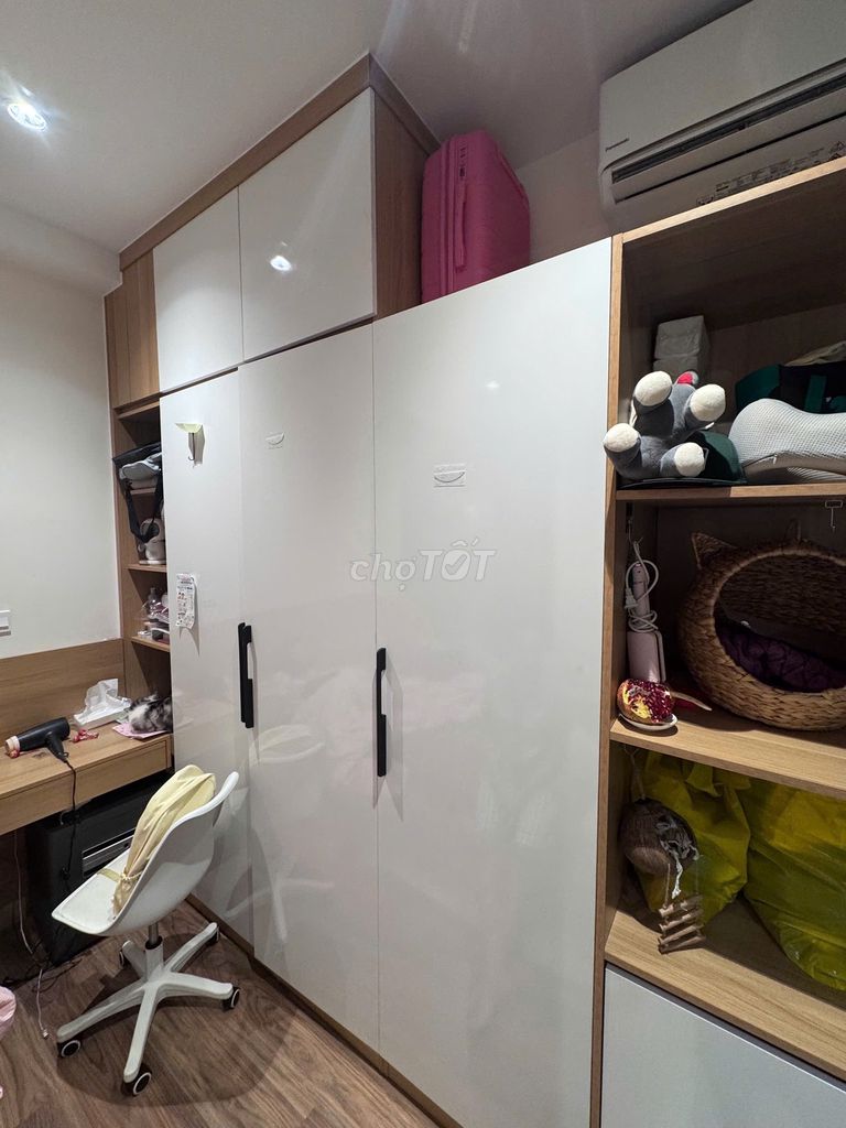 Rent Mini Garden D-A through District 8, Full interior cost 16 million to move in with a suitcase.