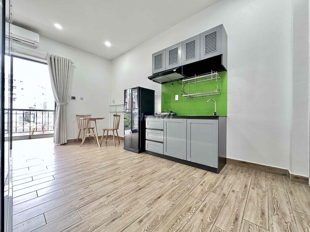 apartment one Lê Văn Sỹ .Balcon bedroom, beautiful apartment, extremely convenient position