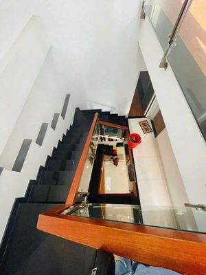 Nice house. Two stories. Four bedrooms.
