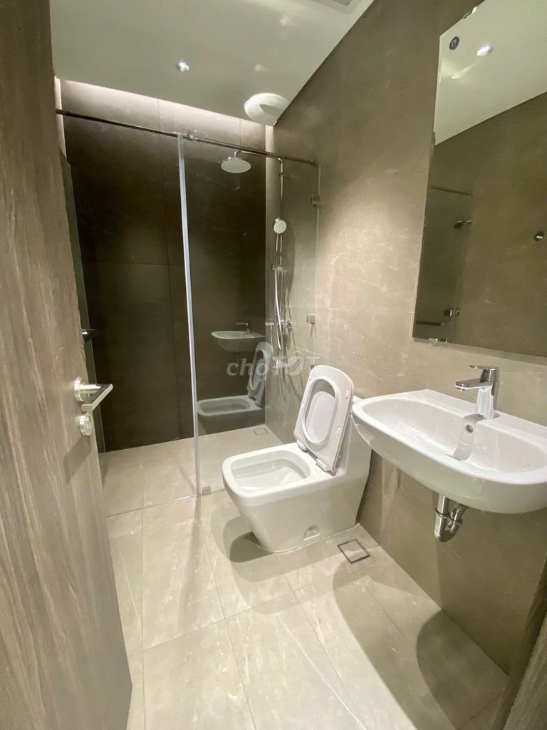 16 million is the monthly cost of Diamond Centery 2 bedroom 2