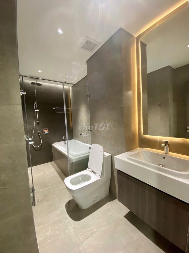16 million is the monthly cost of Diamond Centery 2 bedroom 2