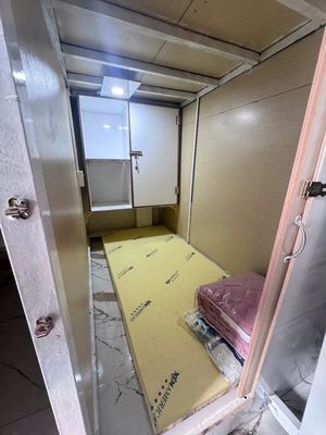 sleepbox_the dorm is full of private furniture on Cao Thắng Street.