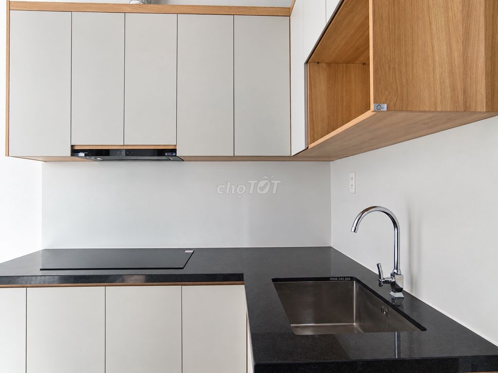 Rent a new Cạnh Làng Đại Học apartment.