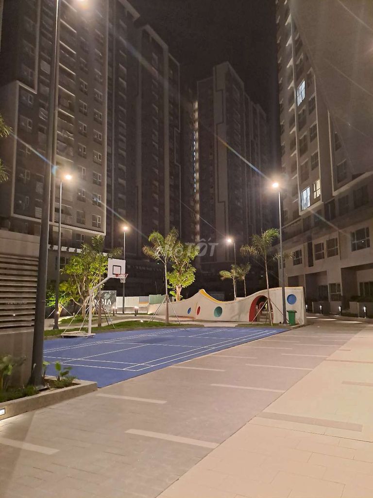 Rent the fast view apartment.