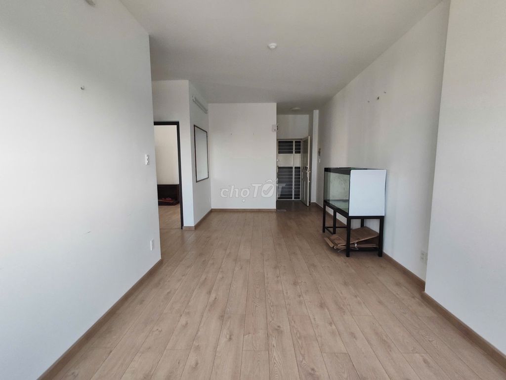 Rent Chung cư 155 Nguyễn Chí Thanh, 10 million, 68 meters, 2 bedrooms, 1 toilet