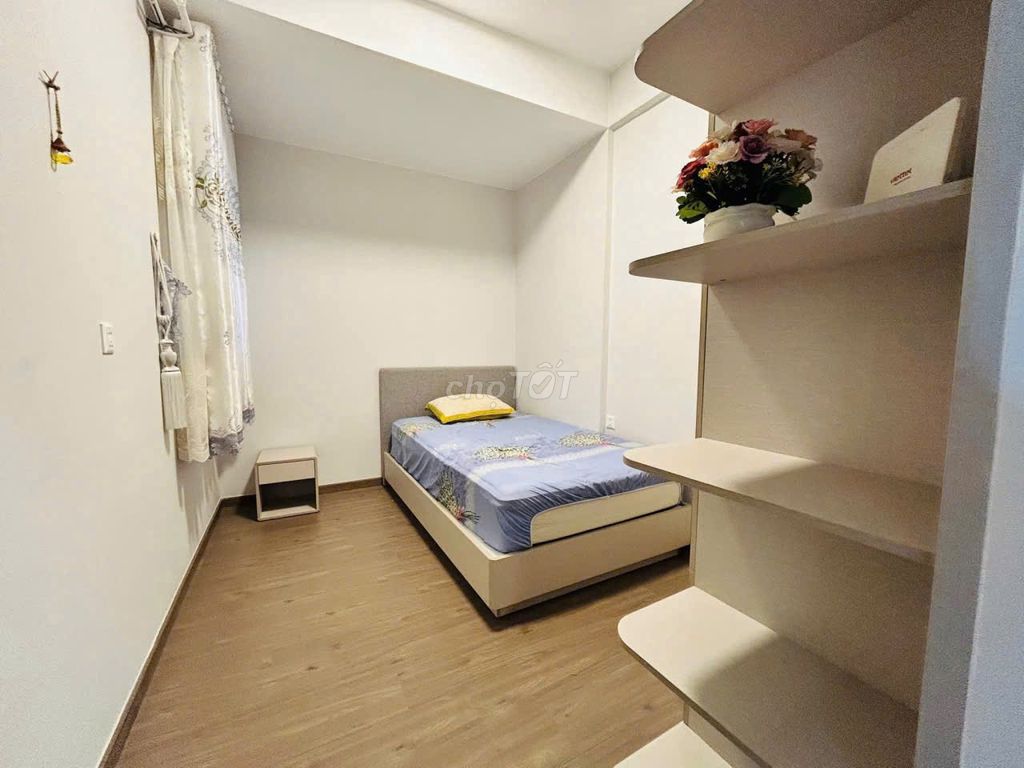 C/c M-One Gia Định, Nguyễn Bỉnh Khiêm - Rent price: 14 million a month. Two bedrooms.