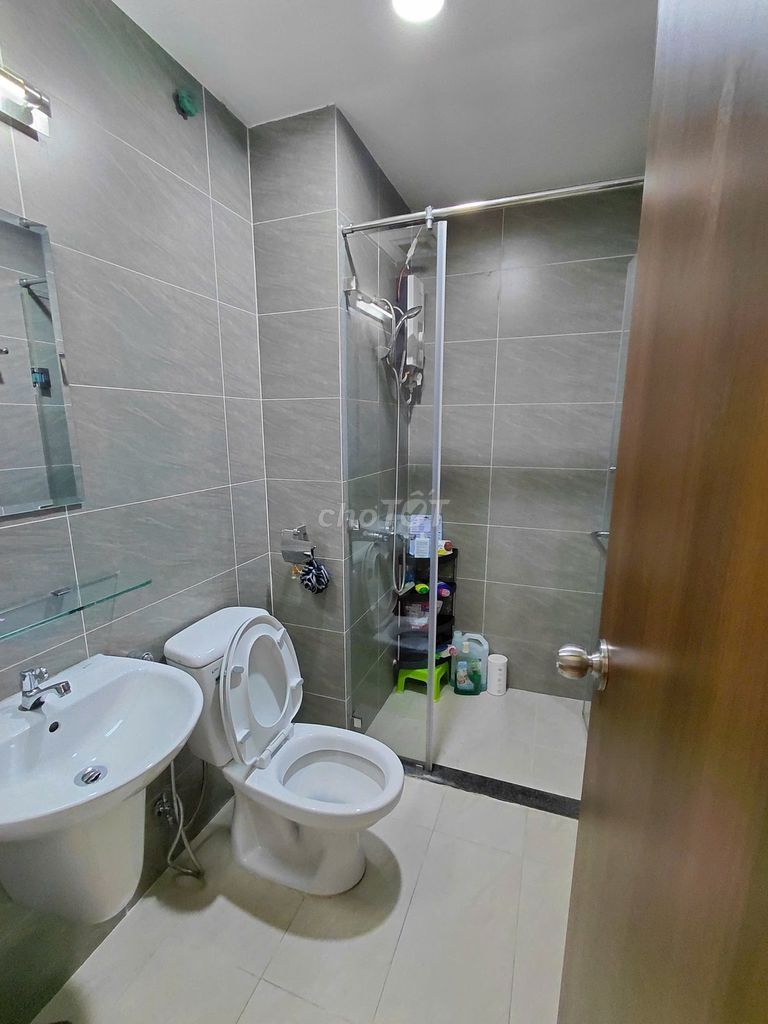 Rent Green River area 72 meters 2 bedroom 2 toilets 10 million near the entire District 8 interior.