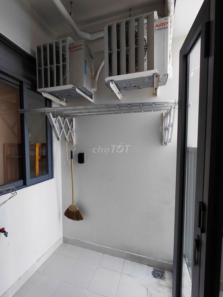 Rent Green River area 72 meters 2 bedroom 2 toilets 10 million near the entire District 8 interior.