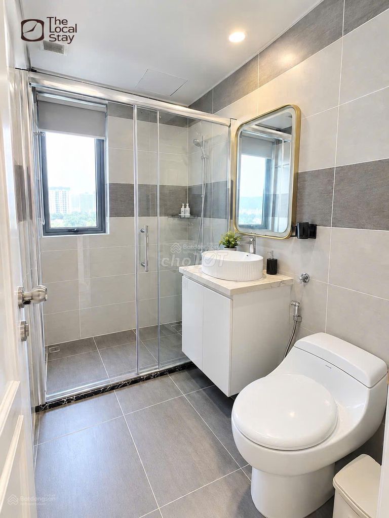 Rent a two-room apartment, 18 million-month high-end furniture.