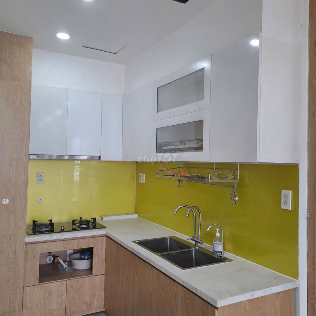Rent the T10 terminal at apartment richstar Tân Phú 2 bedrooms only 14 million