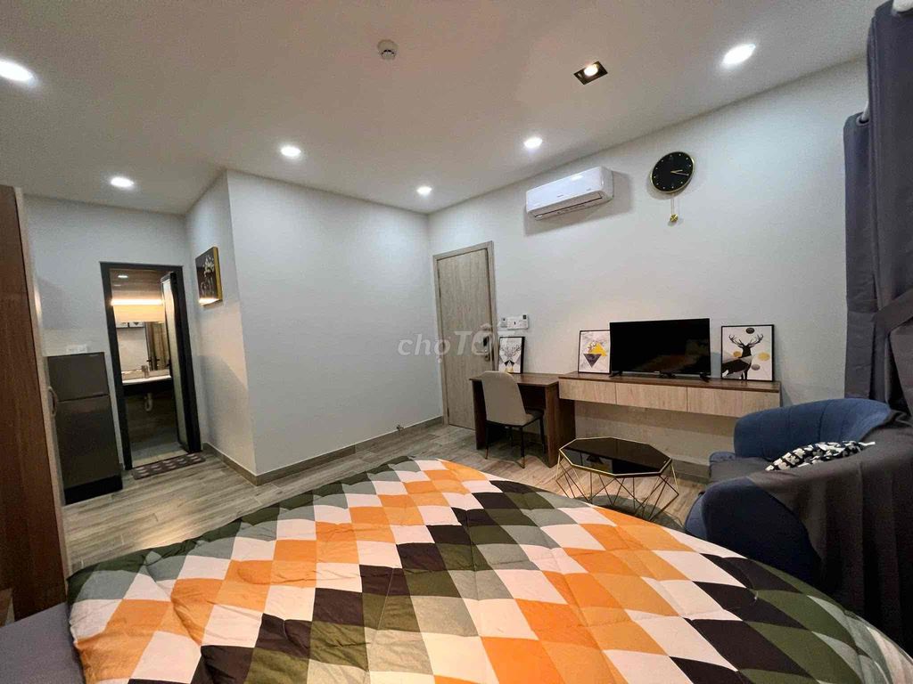 Advanced Studio of the University of hutech Foreign Trade Center Nguyễn Gia Trí
