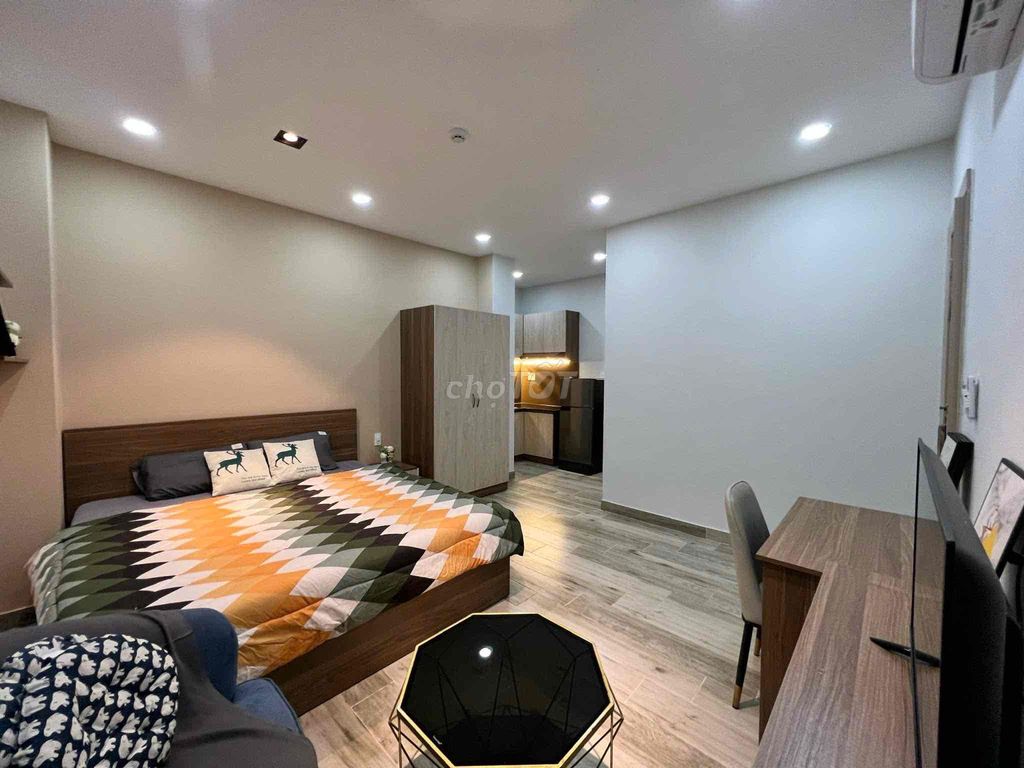 Advanced Studio of the University of hutech Foreign Trade Center Nguyễn Gia Trí