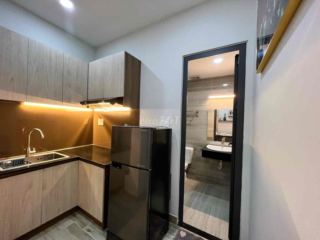 Advanced Studio of the University of hutech Foreign Trade Center Nguyễn Gia Trí