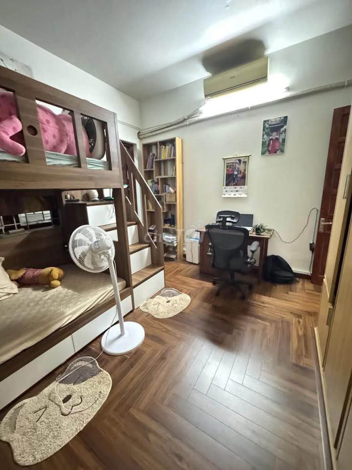 Cao ốc Phú Nhuận rented two bedrooms, full of furniture, only 13 million rents.