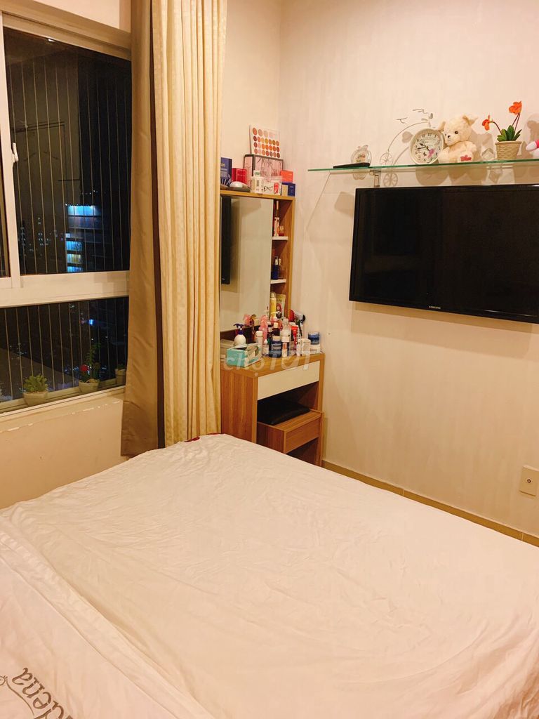 Renting apartments to the district of 5 2 bedrooms only 9 million.