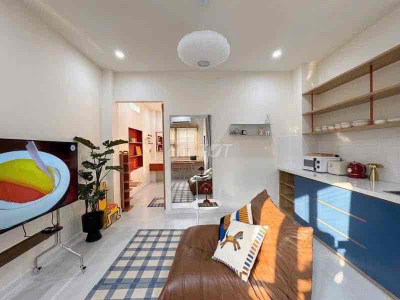 New apartment near the new market.