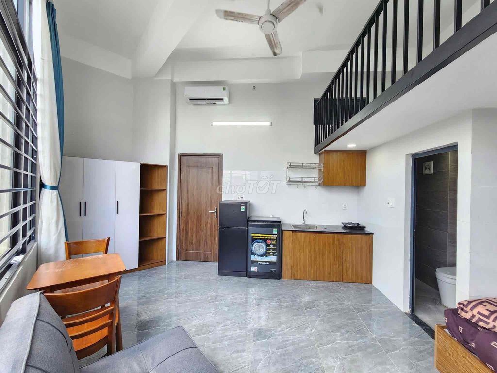 Duprix's apartment Full Seven, Big Window, Tân Sơn Nhì, Europe.