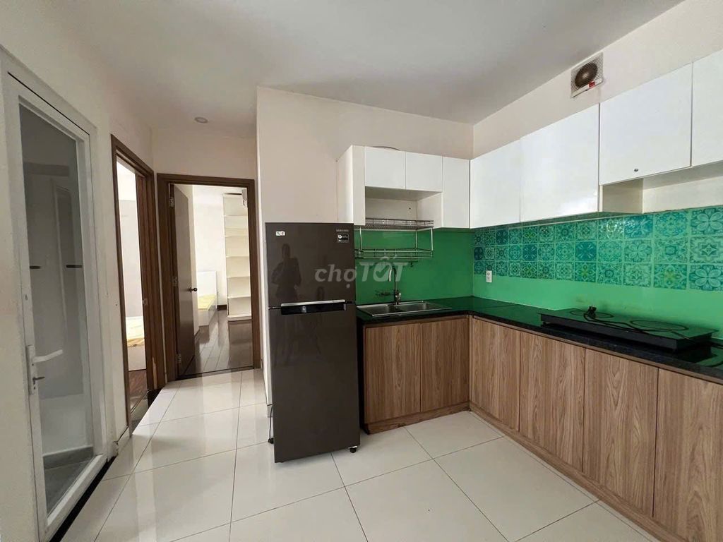 Nguyễn Thượng Hiền building, bt: 80 meters2, 2 p sleeping, full interior, 1.5 million