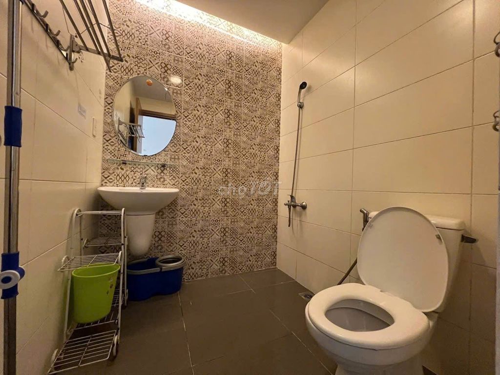 Nguyễn Thượng Hiền building, bt: 80 meters2, 2 p sleeping, full interior, 1.5 million