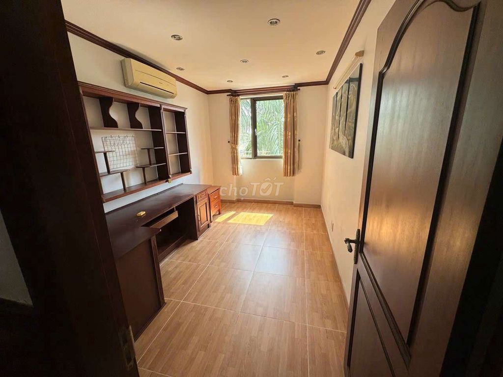 Rend it to Pentorium 1, Funky, 7th District, 192 meters, 3 bedrooms.