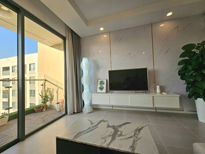 Rent apartment 92 meters2, 2 bedrooms, The Gold View Project