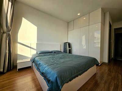 Rent apartment 92 meters2, 2 bedrooms, The Gold View Project