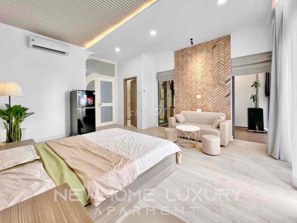 Nguyễn Văn Trỗi service apartment full of polar furniture worth living