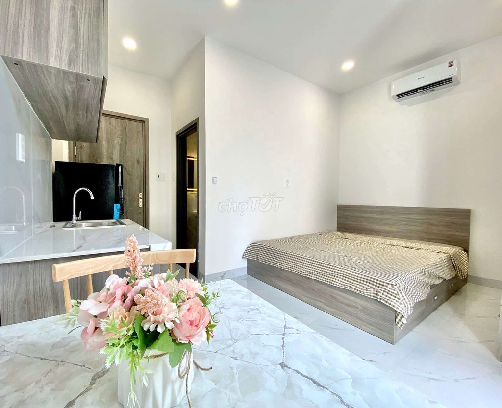 Nguyễn Trãi_Bacol_Small interior hurry hands