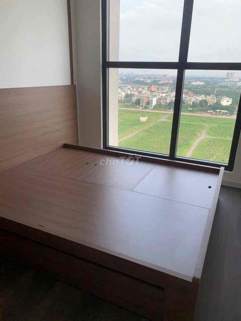 It's women share one bedroom - apartment 2 Victoria Village bedroom: