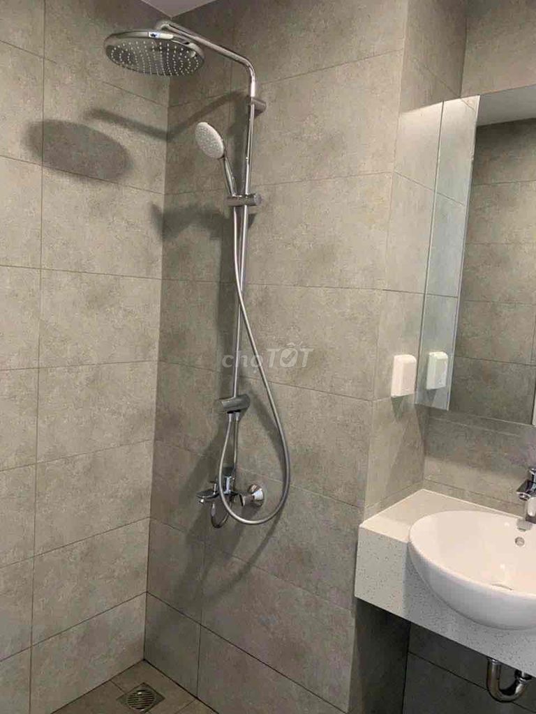 It's women share one bedroom - apartment 2 Victoria Village bedroom: