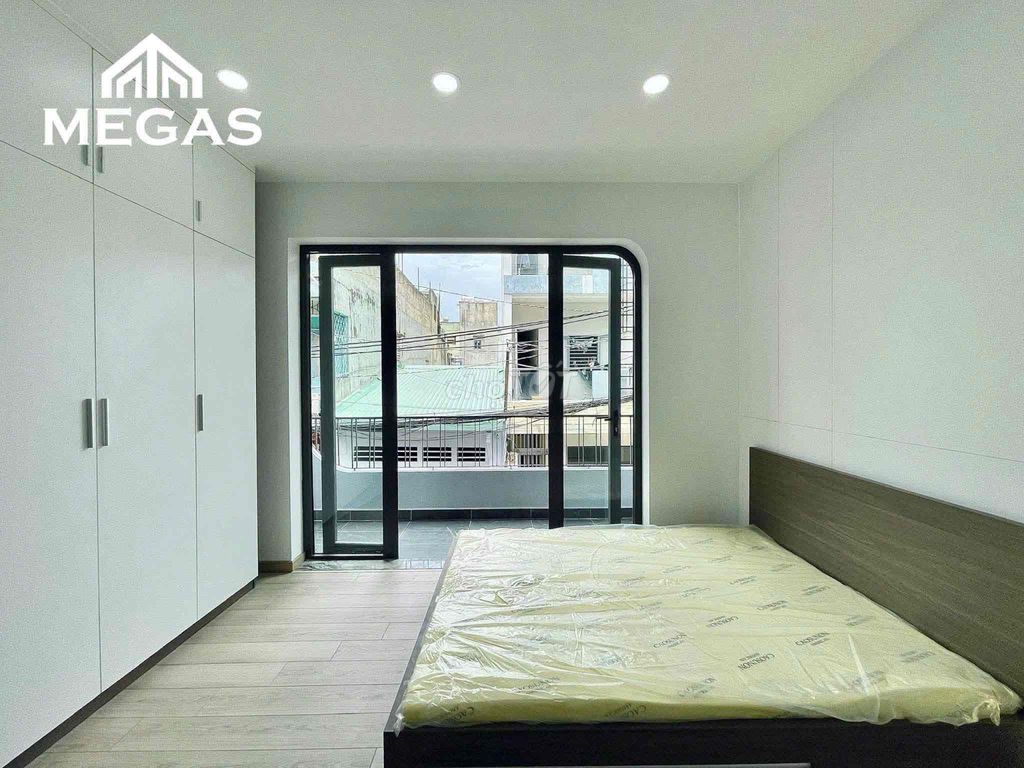 Rent apartment full balcony furniture. 30 meters, Litute Chiefs 3