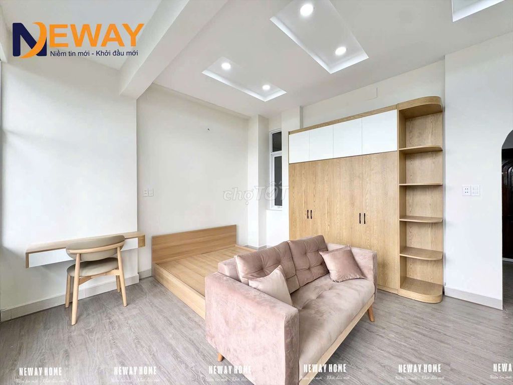 Opening up a new house in a kitchen with a parc mall interior.