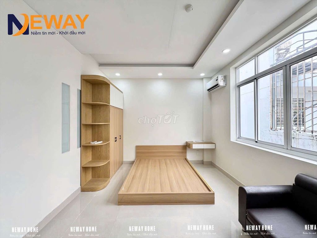 Opening up a new house in a kitchen with a parc mall interior.