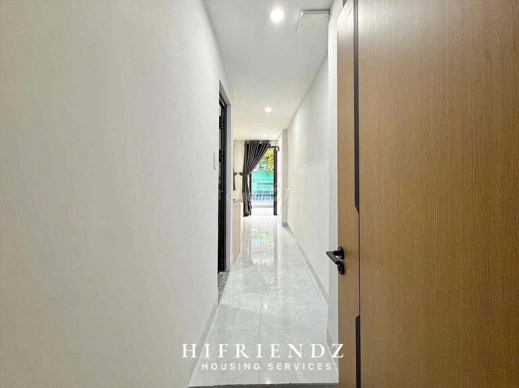 Rent a balcony apartment-- Nguyễn Phi Khanh, District 1