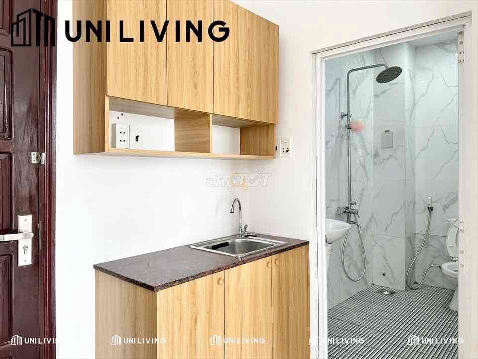 Hot! 2 Long-Stalmall Bedrooms - Many Big Windows Near Blue Rows