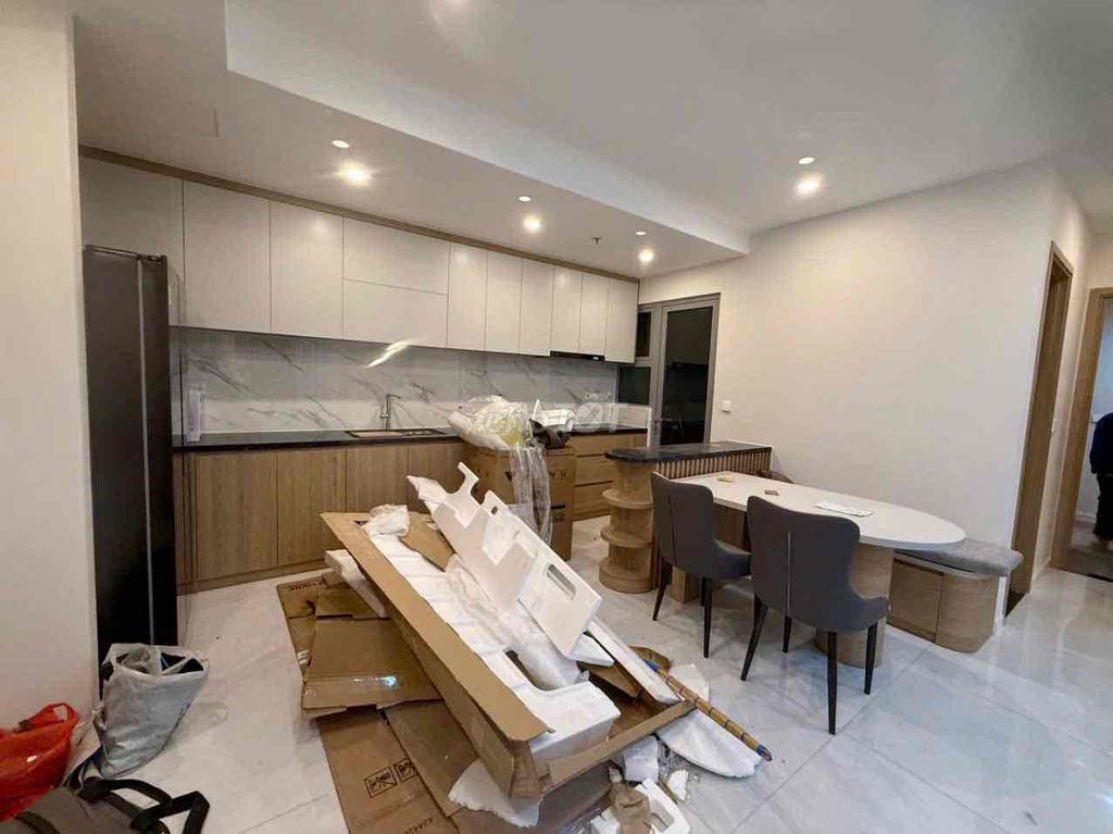 Rent apartment 3 bedroom 2-Claude M2 - celesta rise - Near rmit, Funky
