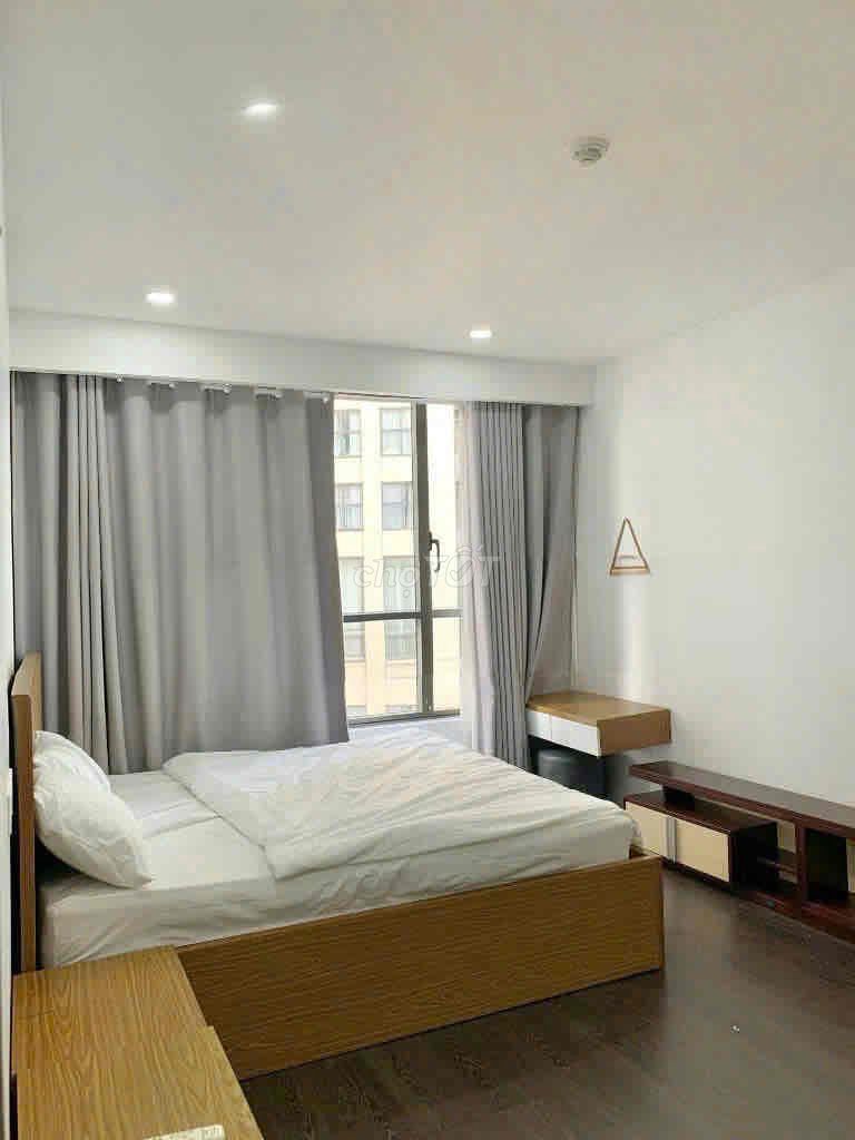 The Tresor apartment, two full bedrooms, all in place.